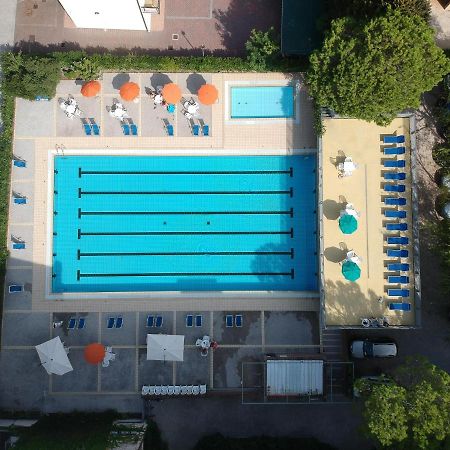 Condominio Res. Palace Bibione Exterior foto